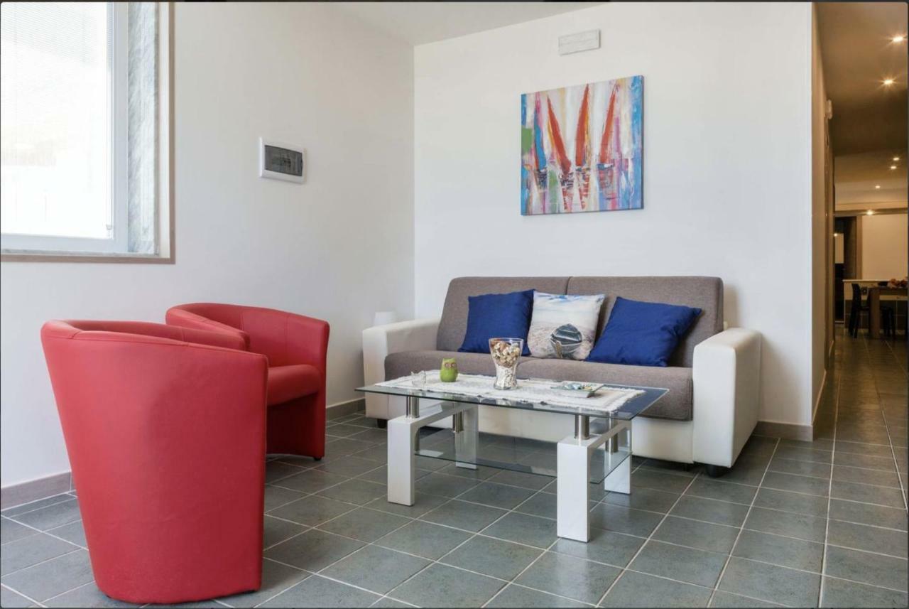 Beach Home Agnone Bagni Exteriör bild