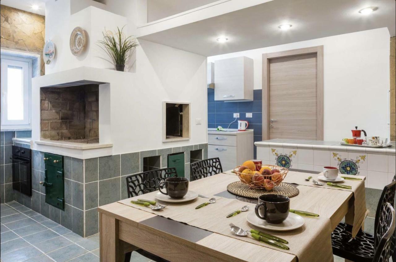 Beach Home Agnone Bagni Exteriör bild